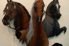 3 Horses